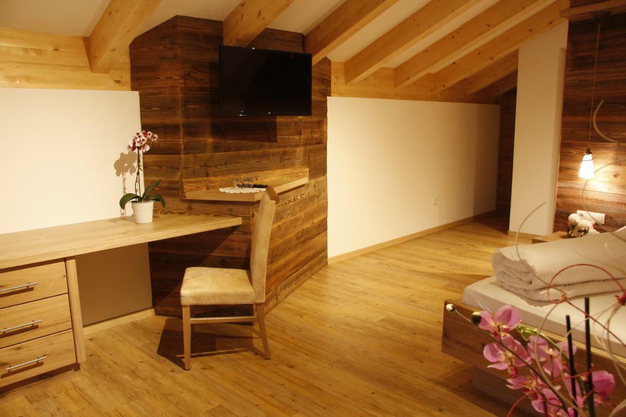 Hotel Nussbaumerhof *** Rodengo Bagian luar foto